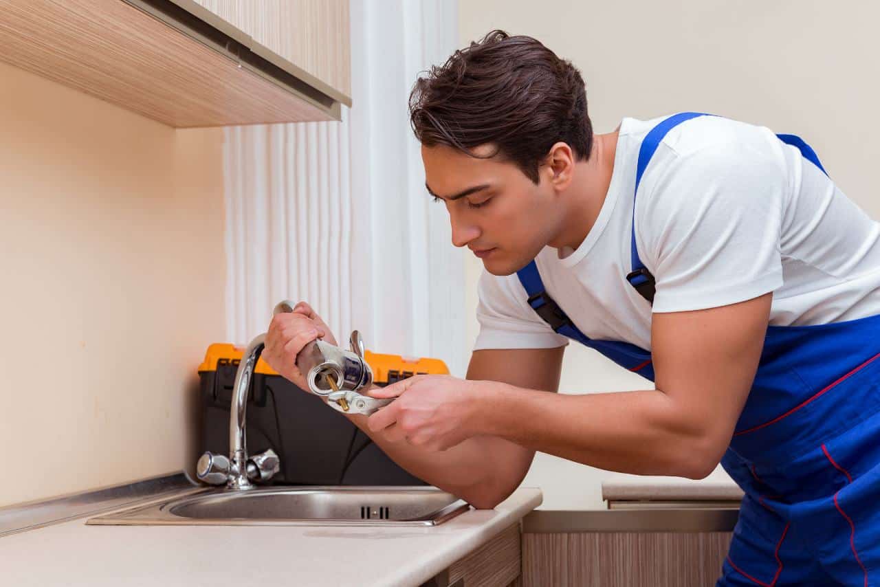 Plumbing Services in Dubai | Khan Decore and Maintenance